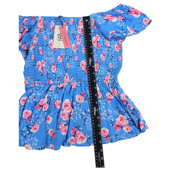 Andree Unit Wom Med NWT Blue Pink Floral Smocked Off Shoulder Short Sleeve Top - Picture 3 of 10